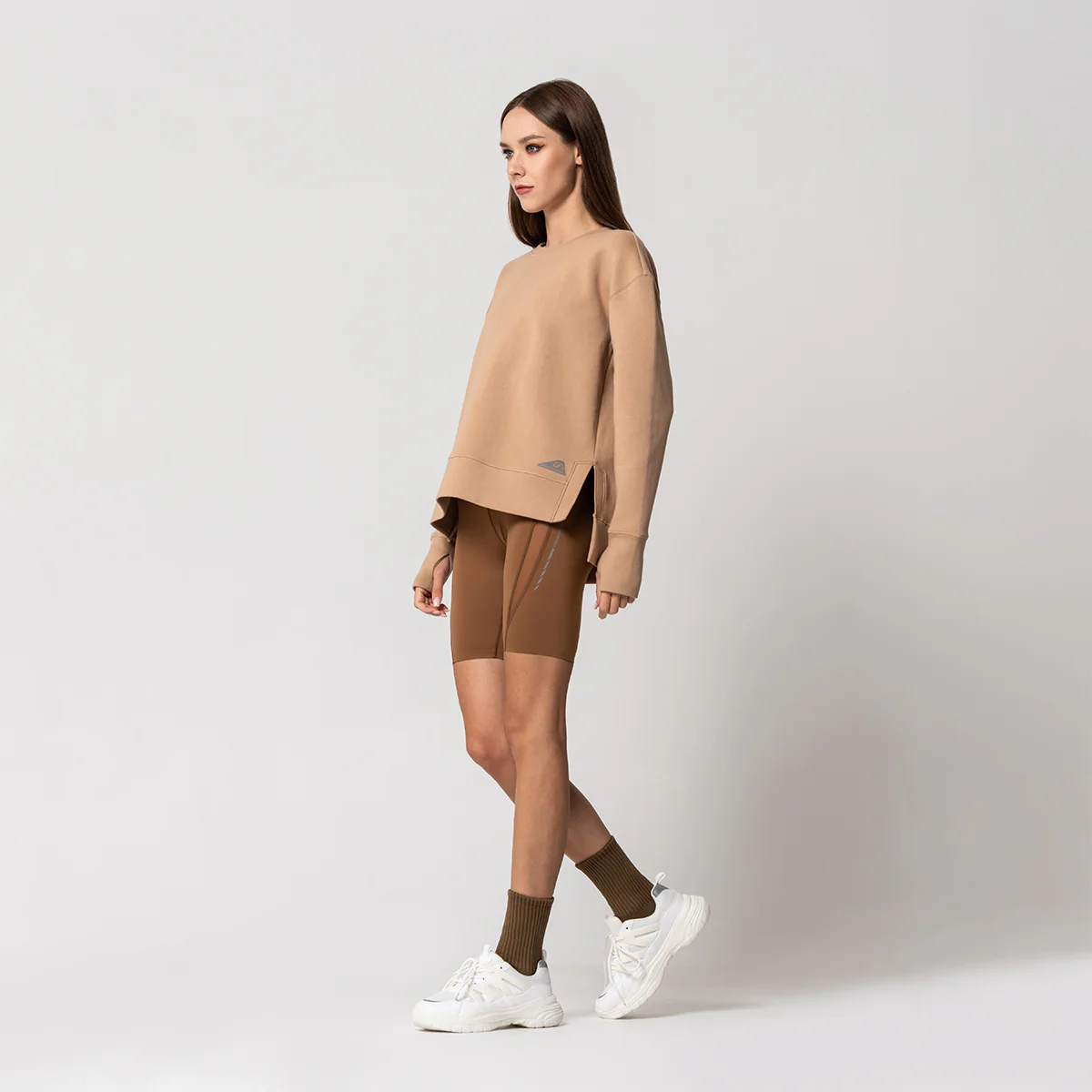 Elongated Everyday Wears Sweatshirt for Women - Image 3