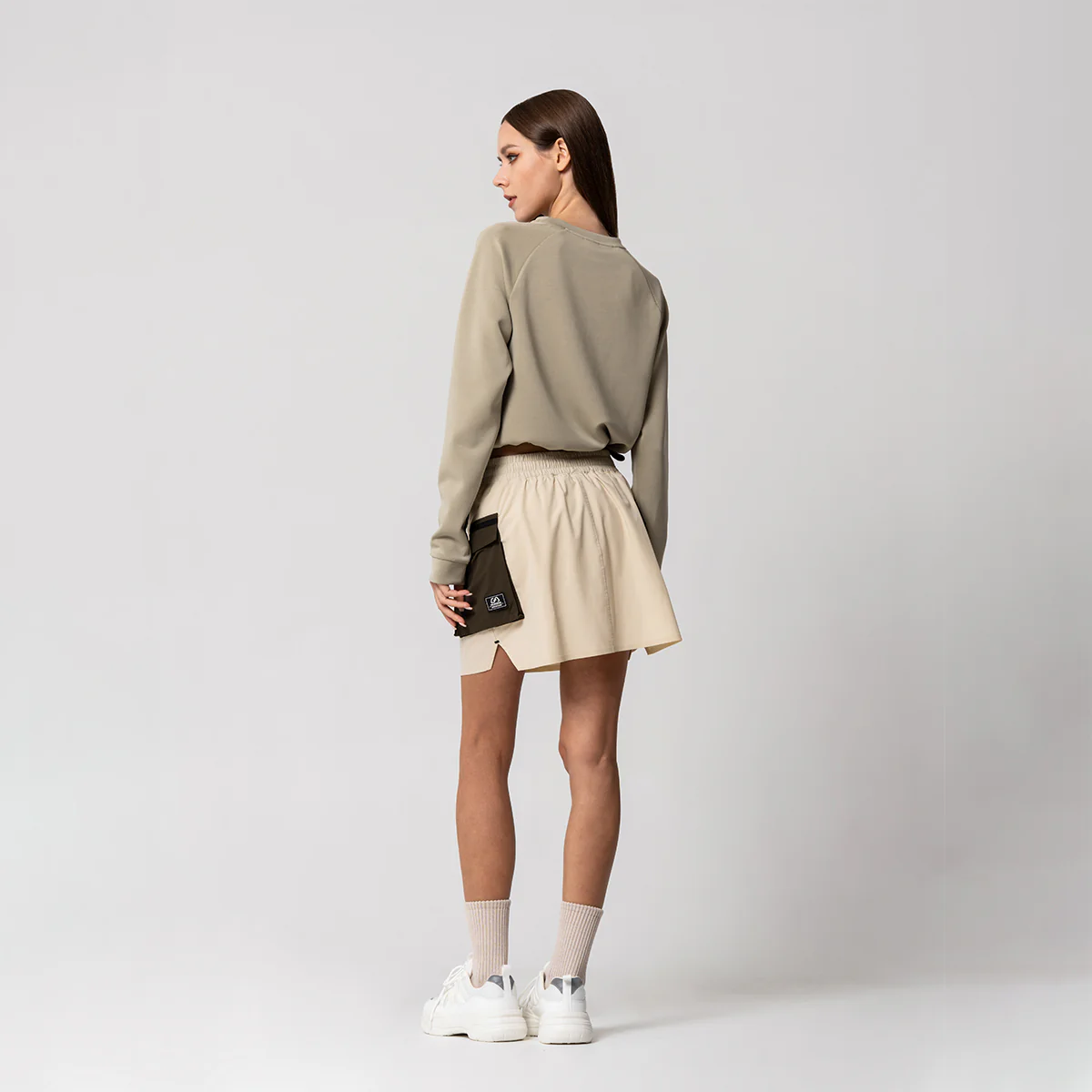 Cropped Everyday Wears Sweatshirt for Women - Image 10