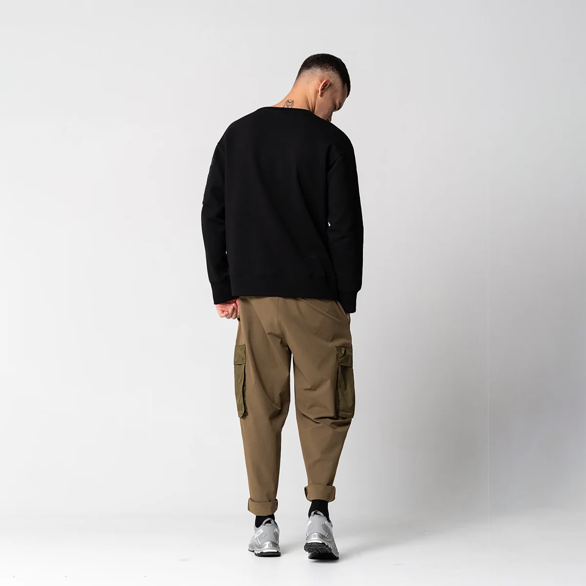 Oversize Everyday Wears Sweatshirt for Men - Image 34