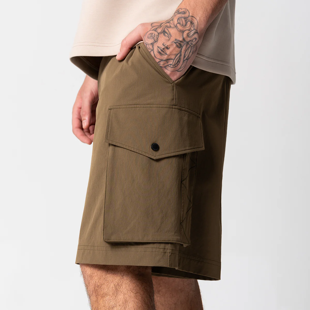 Everyday Wears Cargo Shorts for Men - Image 15