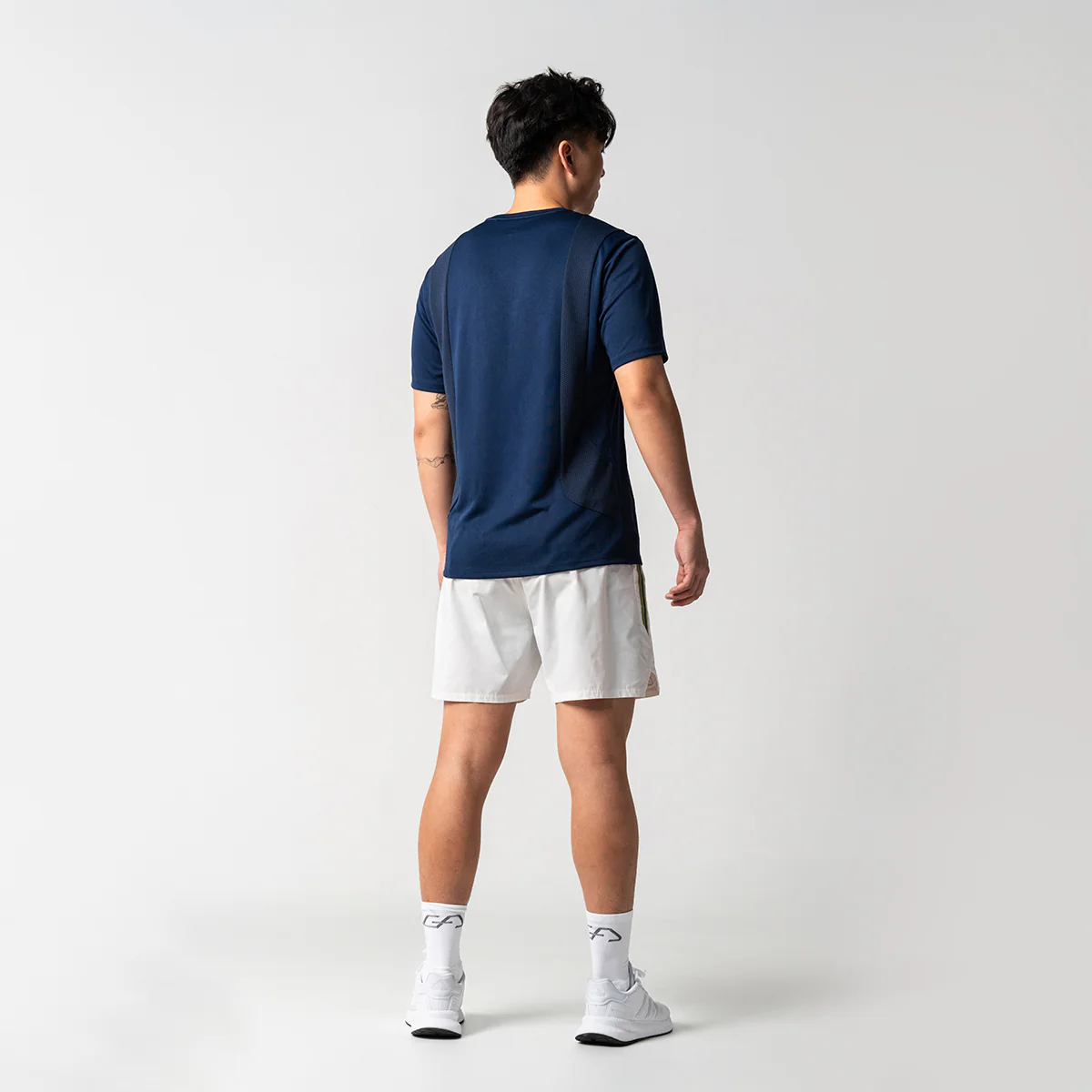 Performance Breathable Tennis T Shirt for Men - Image 15