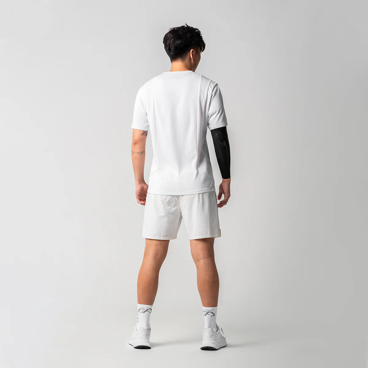Performance Breathable Tennis T Shirt for Men - Image 9