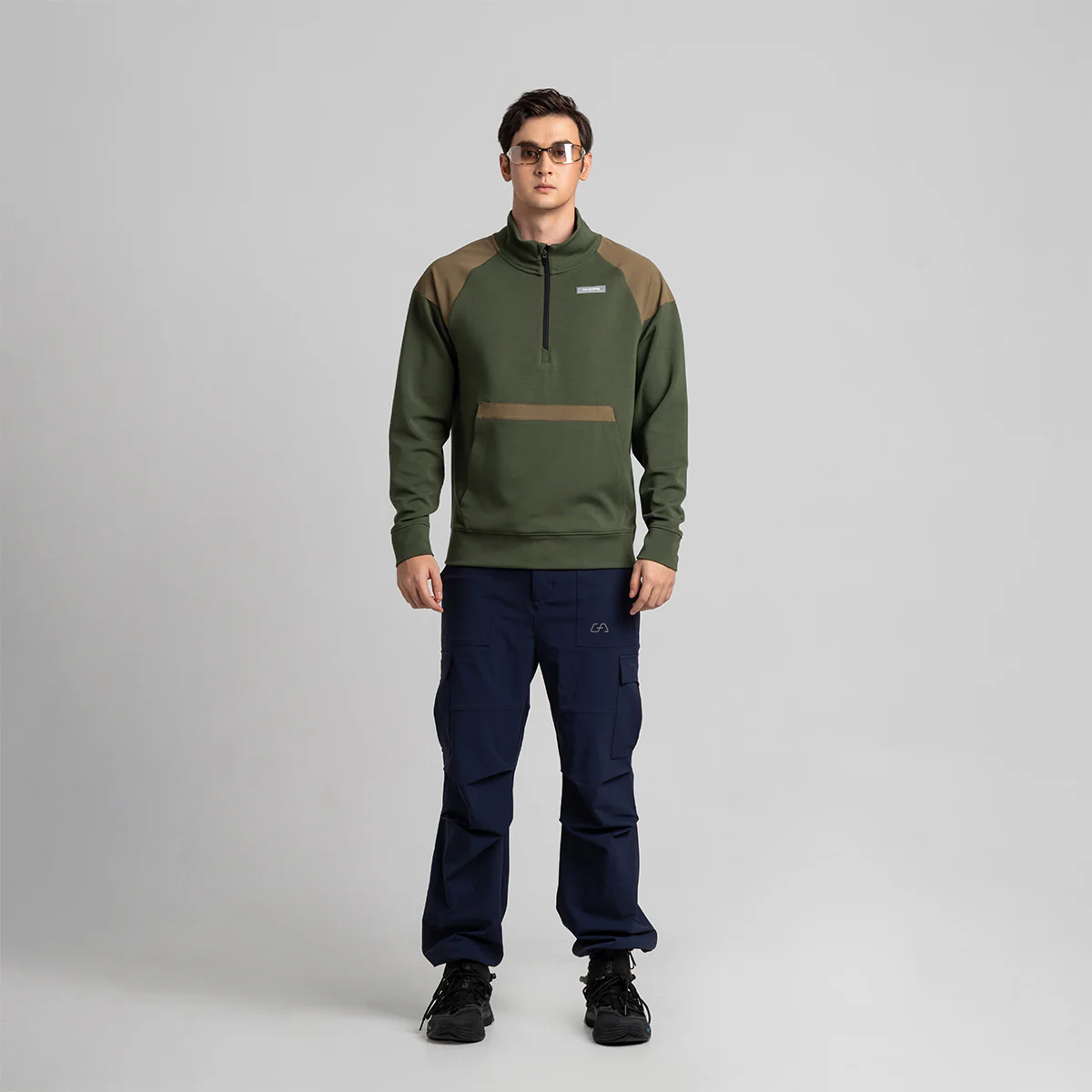Water Resistant Functional Trendy Cargo Pants for Men - Image 12